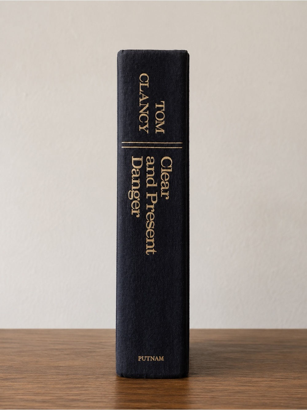 Clear And Present Danger Tom Clancy 1989 Hardcover